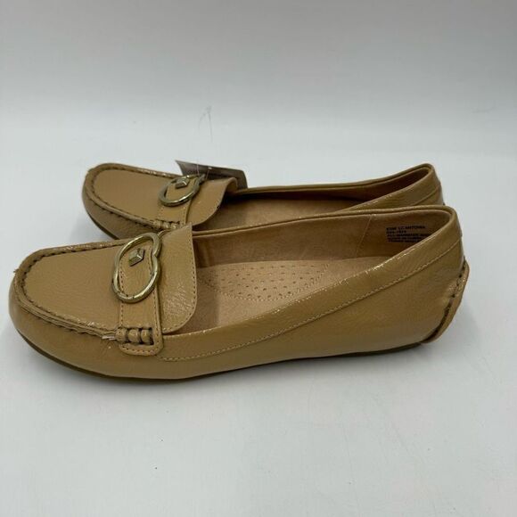 Liz Claiborne Womens 6.5 Antonia Tan Faux Patent  Slip On Casual Loafers Shoes $ - Picture 2 of 9